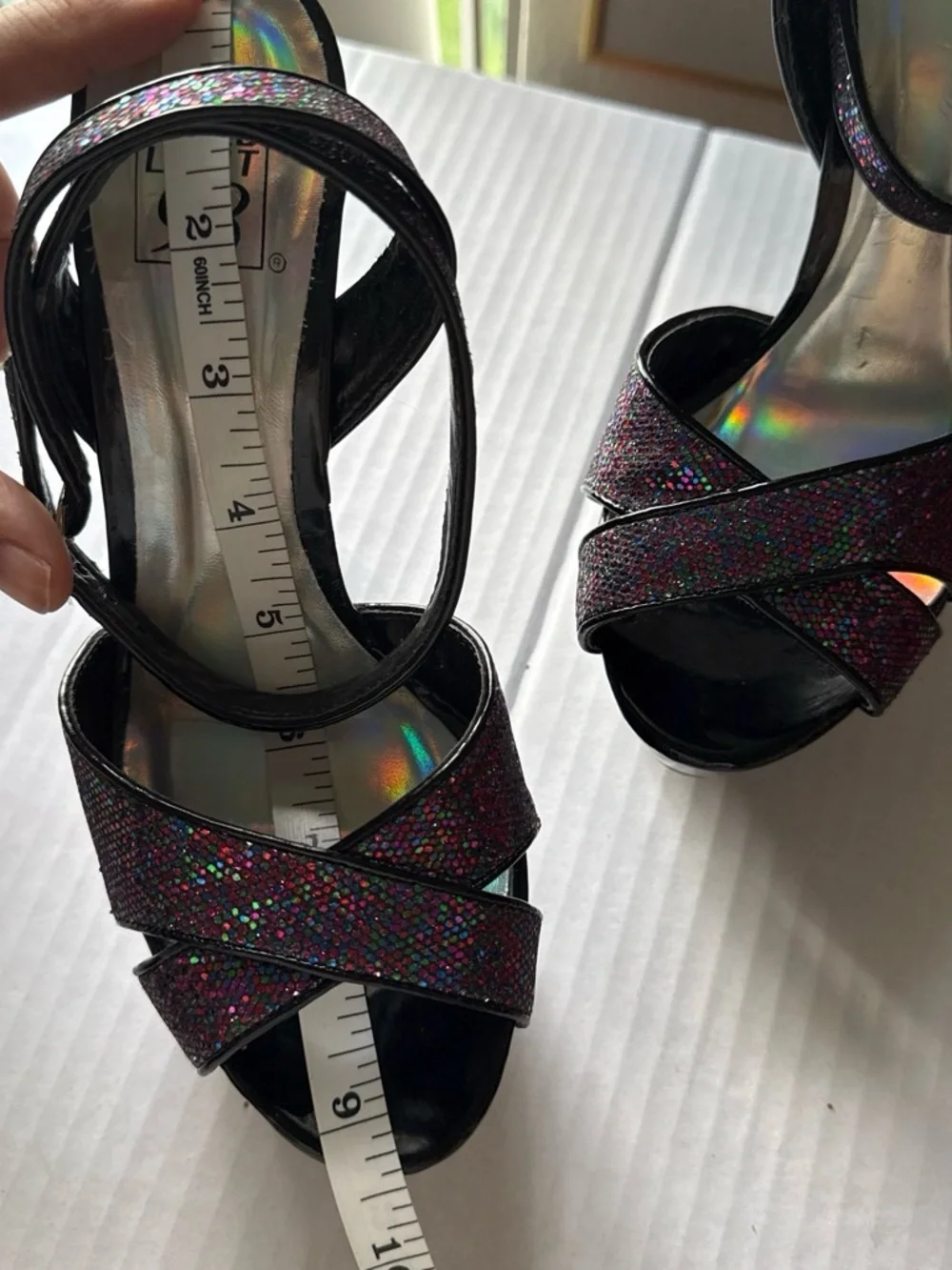 NWOT Purple Glitter Platform Heels Ankle Strap 6” Heel Size 7 (Estimated)
